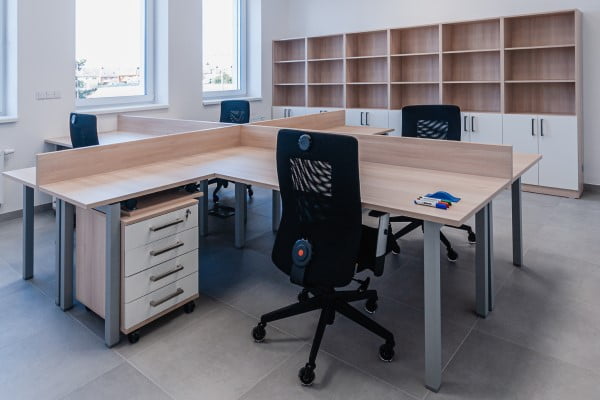 Alquiler de despachos, oficinas y parking